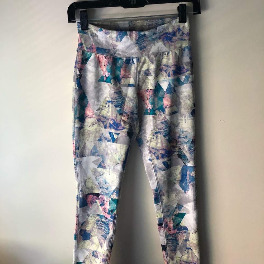 athletic leggings